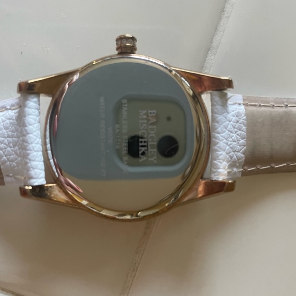 Watch, BADGLEY MISCHKA - Picture 5 of 7